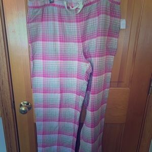 Love by Gap pajama bottoms